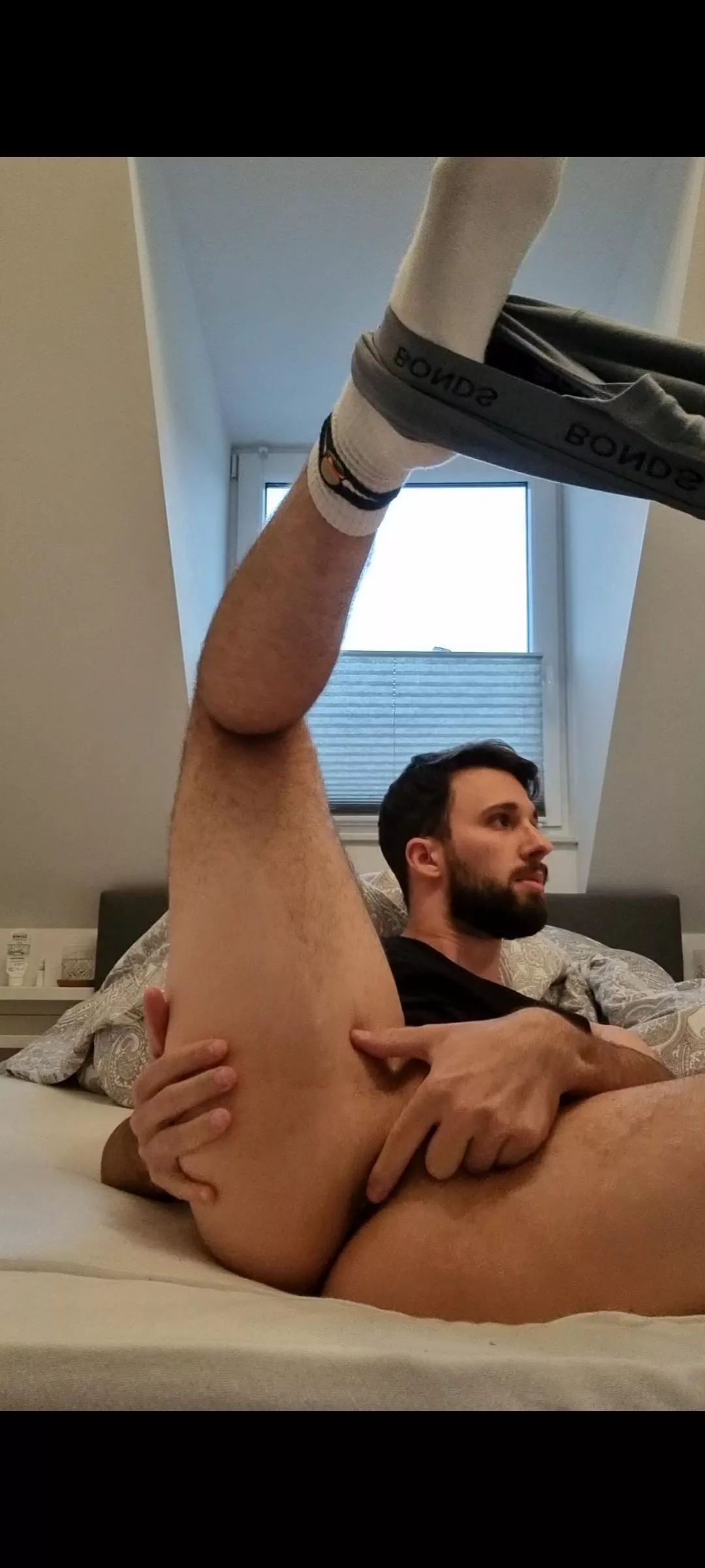 Play withmy hole? posted by Guy2guy97