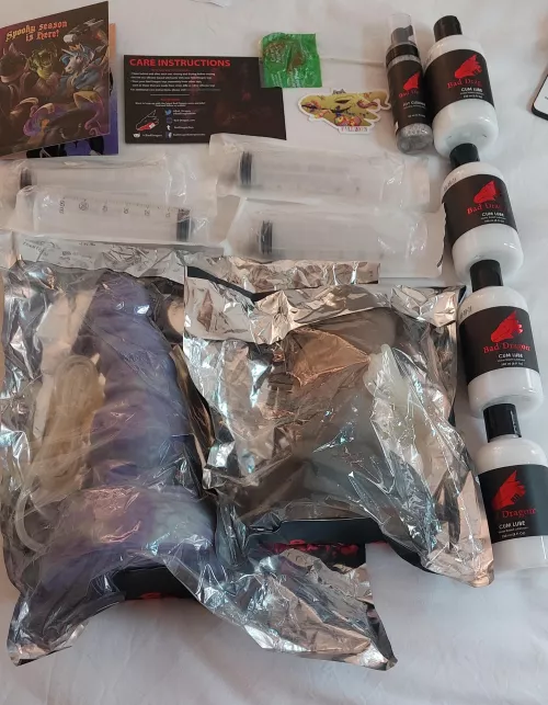 Presents sent to me today by MuffinSterling