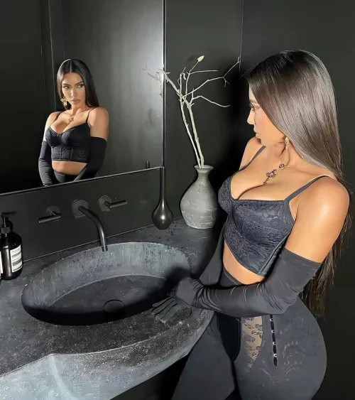 Slay Kim 🖤 by XxNylonLover1990Xx