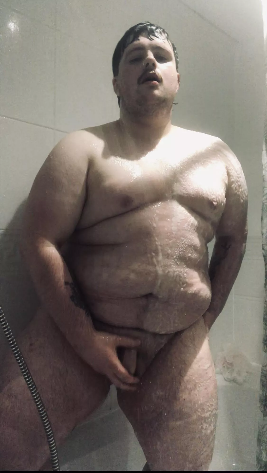 So boring being home alone 😞 posted by sunnywith0pants