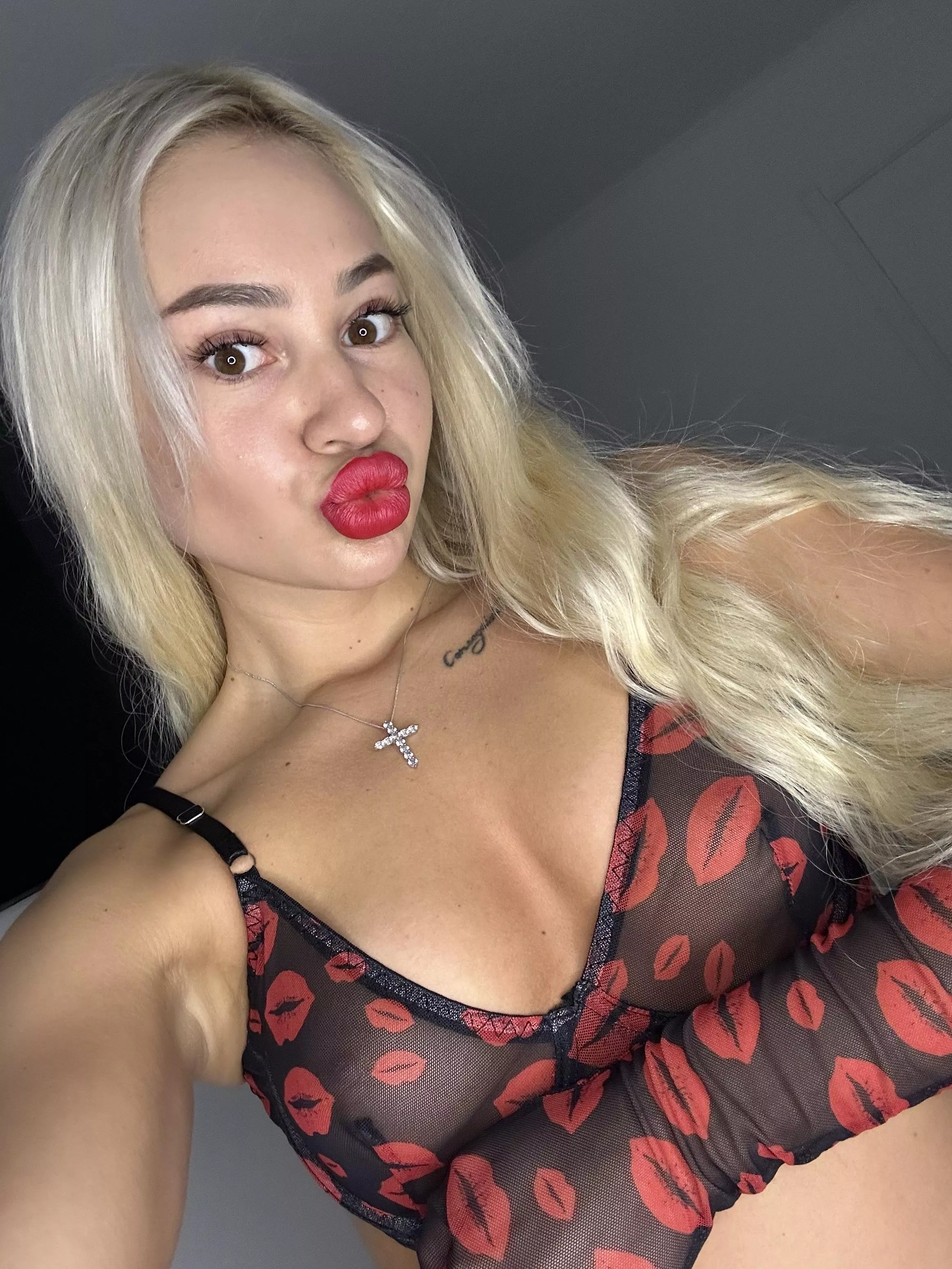 so sexy posted by ShabbyBooty