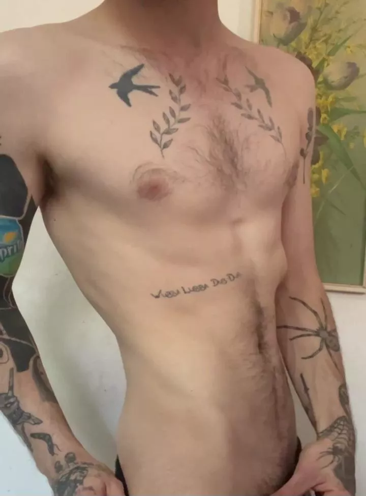 Tatted and hairy posted by Acrobatic-Bake2084