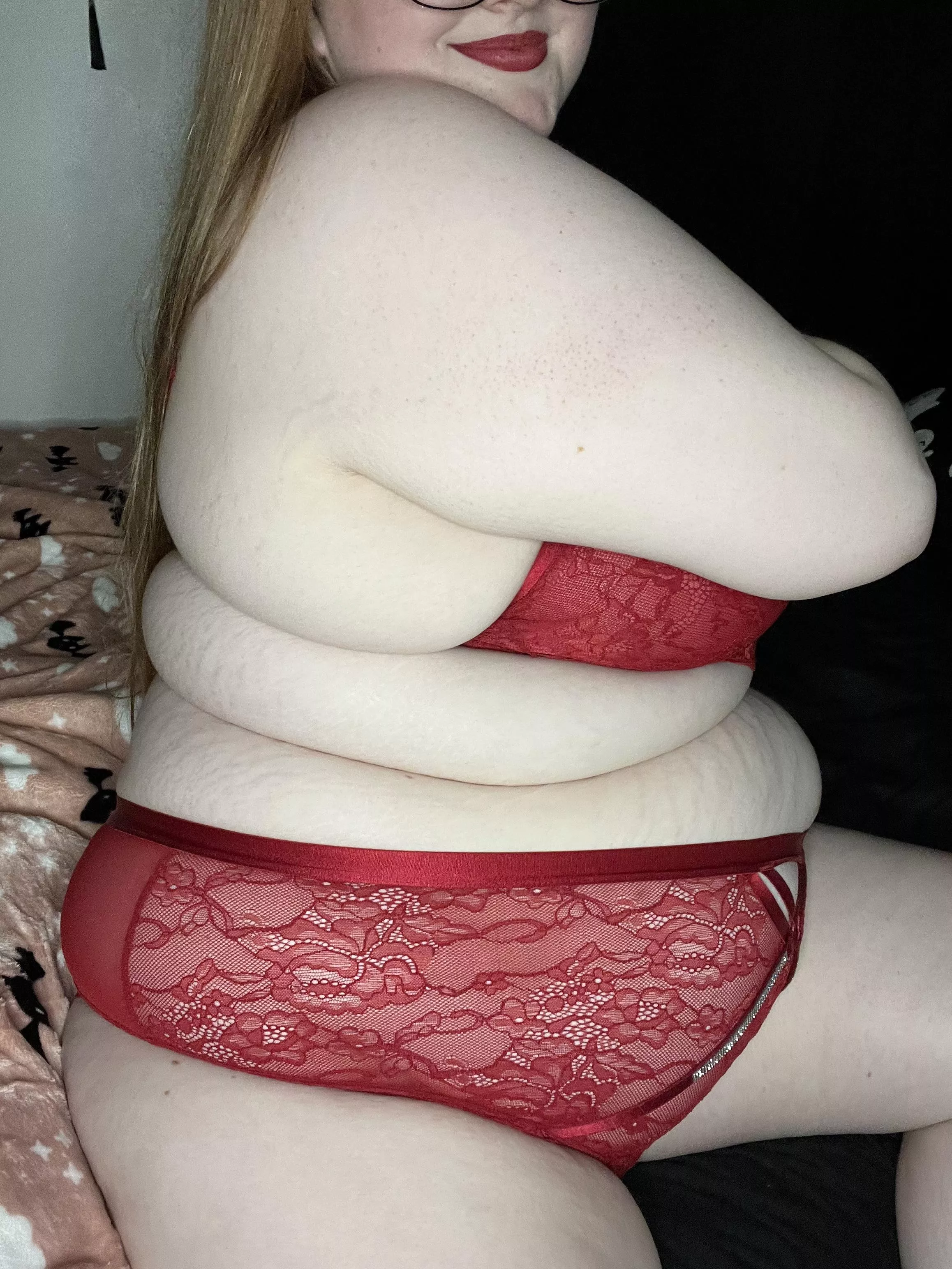 You like all my rolls? ☺️ posted by EgirlPrincess3_