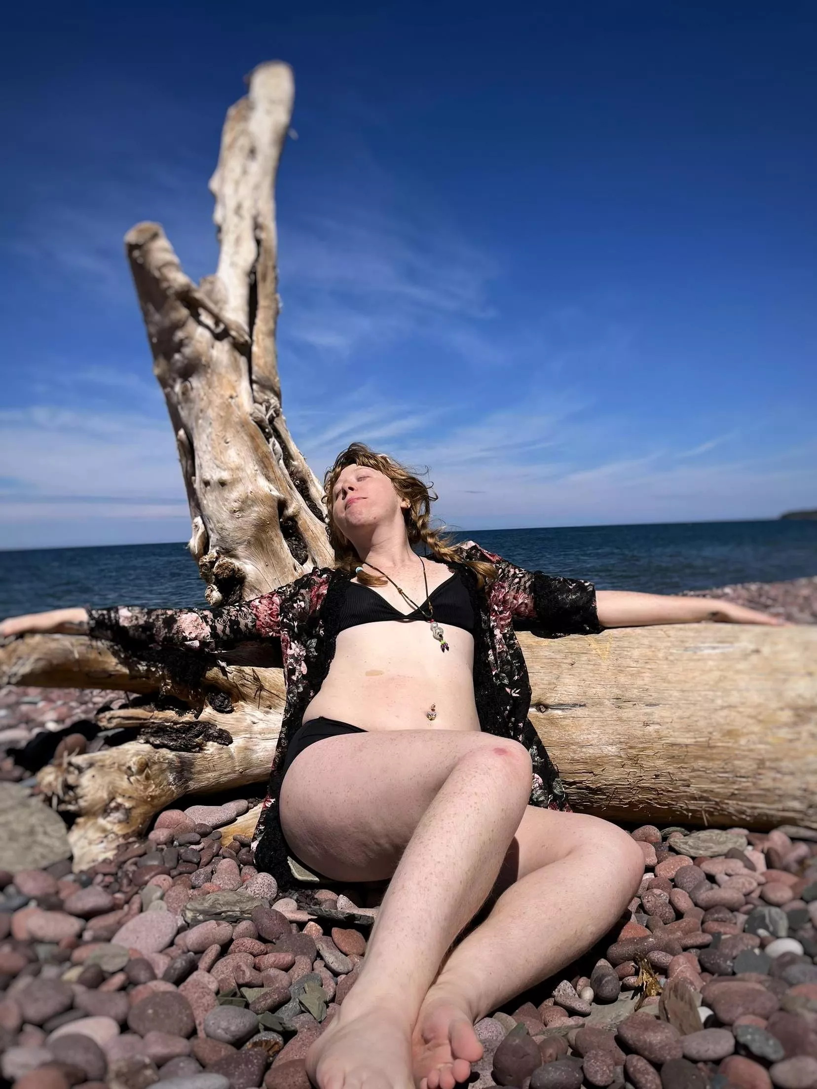 Ah, paradise posted by isabelleandelliott