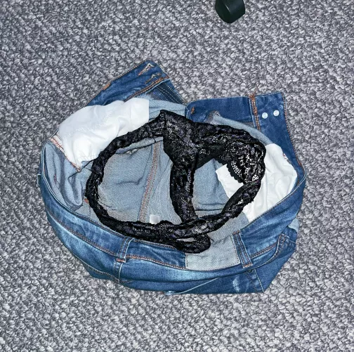 Aunt does it again she staying over for a few nights cause of job , for a 56yr old you got class with these cheeky numbers , before anyone asks I sneaked in while she was in shower to inspect them. Msg if like by Bulgeypants