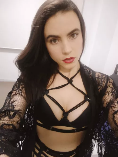 Aww I thought id give the pathetic men (sissies) some chance x by Alarmed-Engineer4056