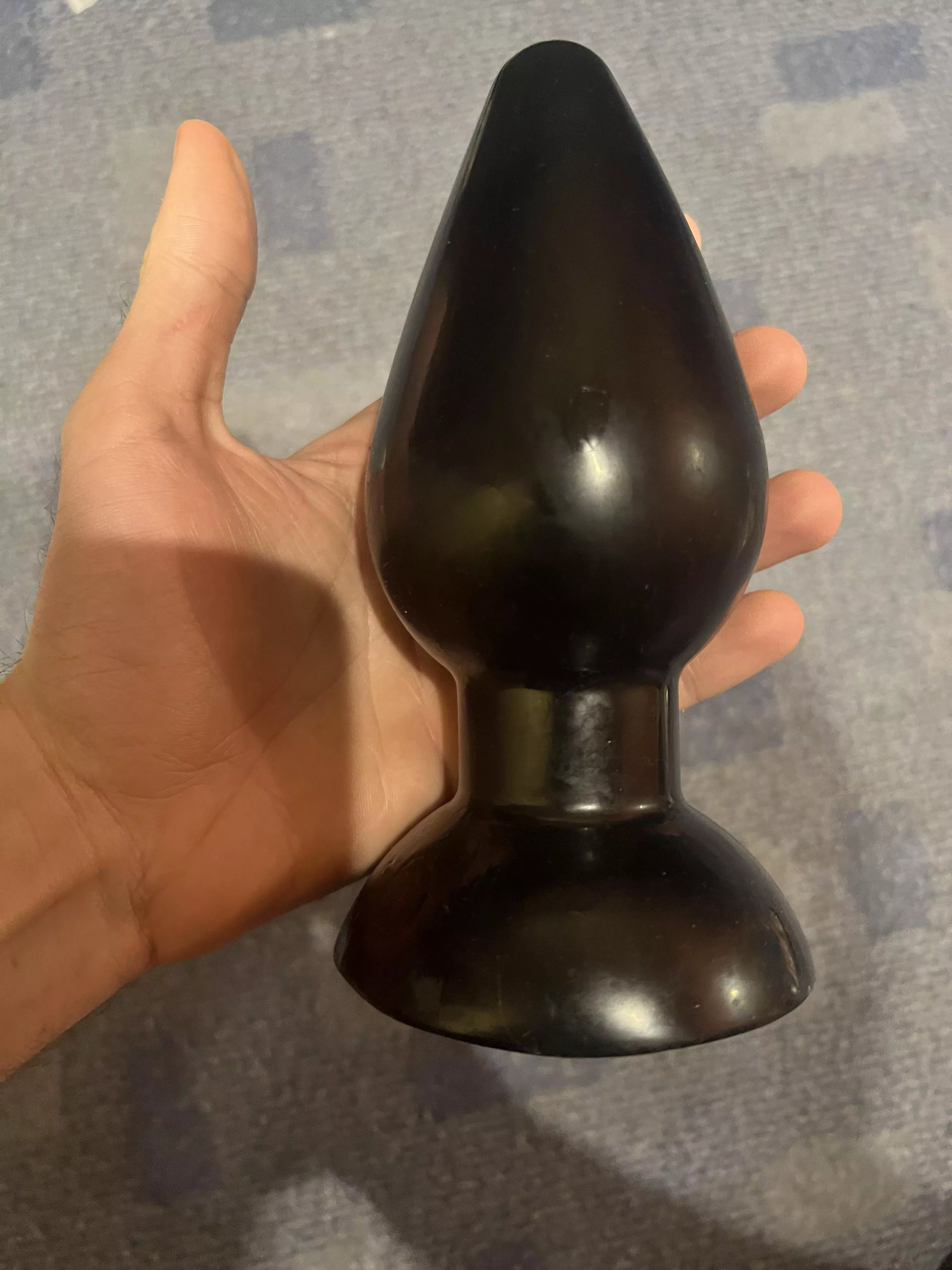 How did I manage to fit this in, it’s soo BIG posted by ApartmentExciting336