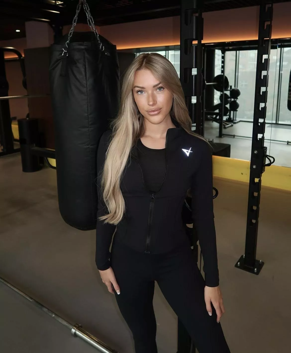 I love making new friends [F] posted by iammistyyyy