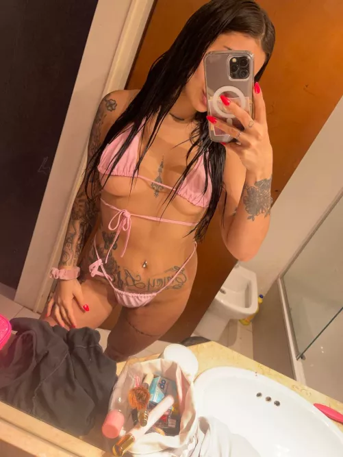 I want all your cum right here baby by sexybitchhh666