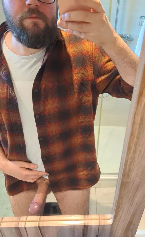 Mirror just about big enough to show both by khafdak