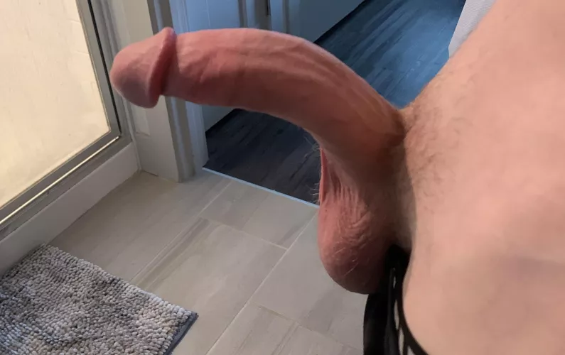 Nut incoming by b1gwh1te-