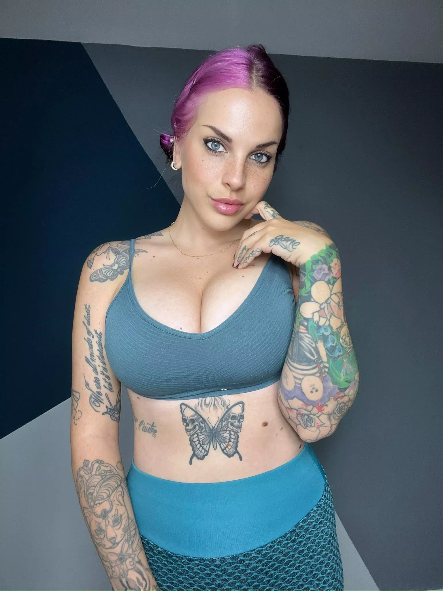 Ottaviia (@ottaviia) [onlyfans] posted by ottaviia