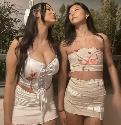 Such a contrast by random-hole-8945