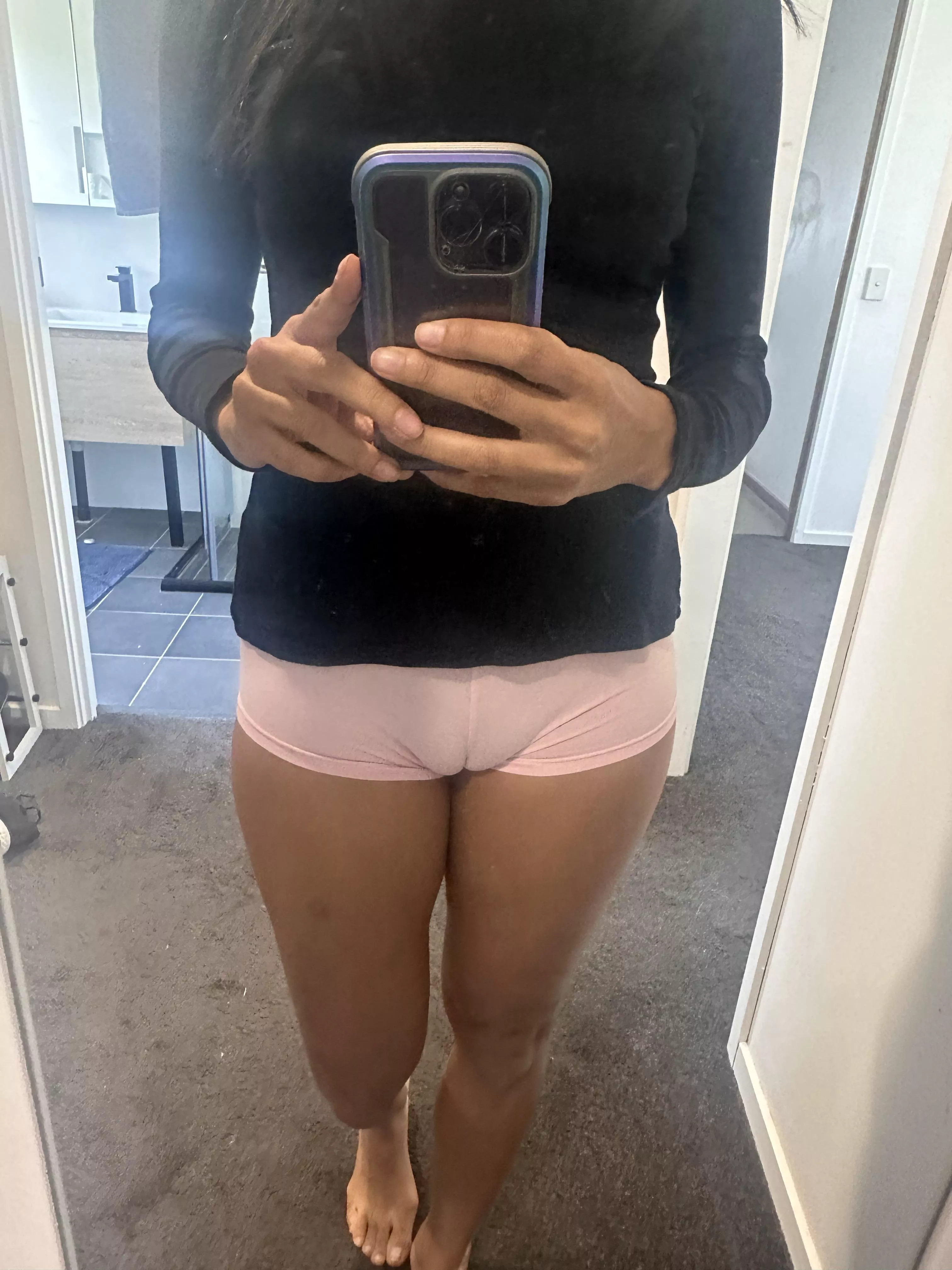 Toe selfie...smile :) posted by Nextdoorcharlie