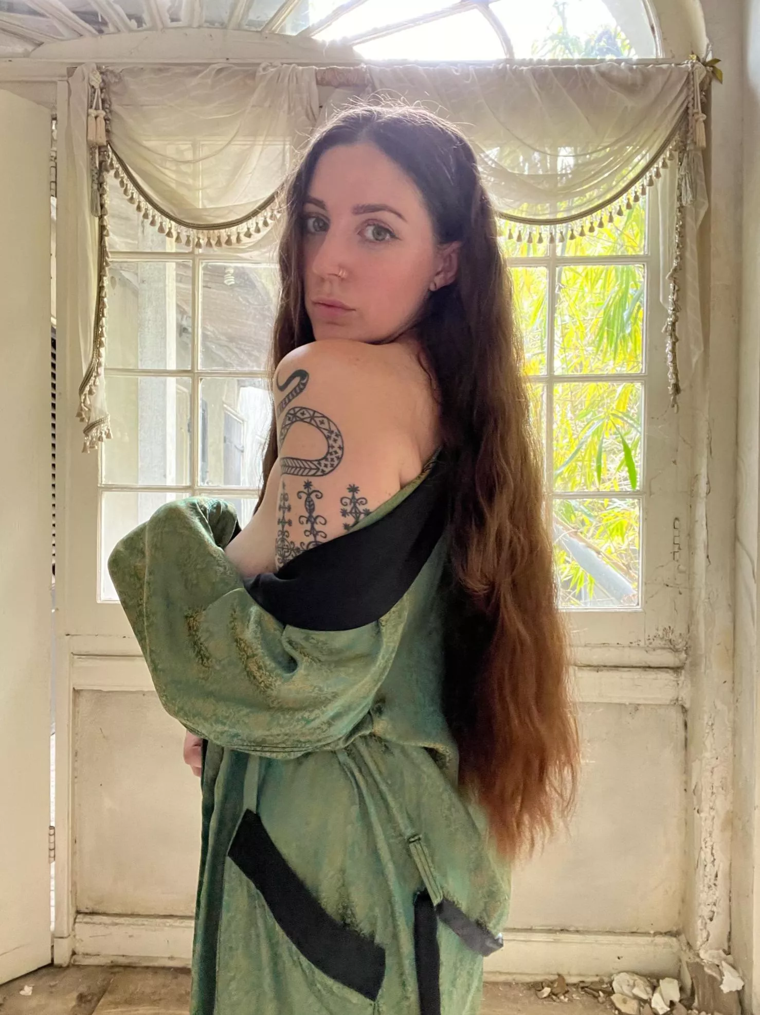 Vintage robes & long hair, my forever vibe. posted by PrettySadieReed