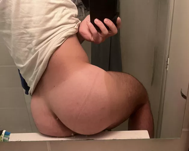 Would you let me leave you breathless ?🥺 by Southern-Truck-9507