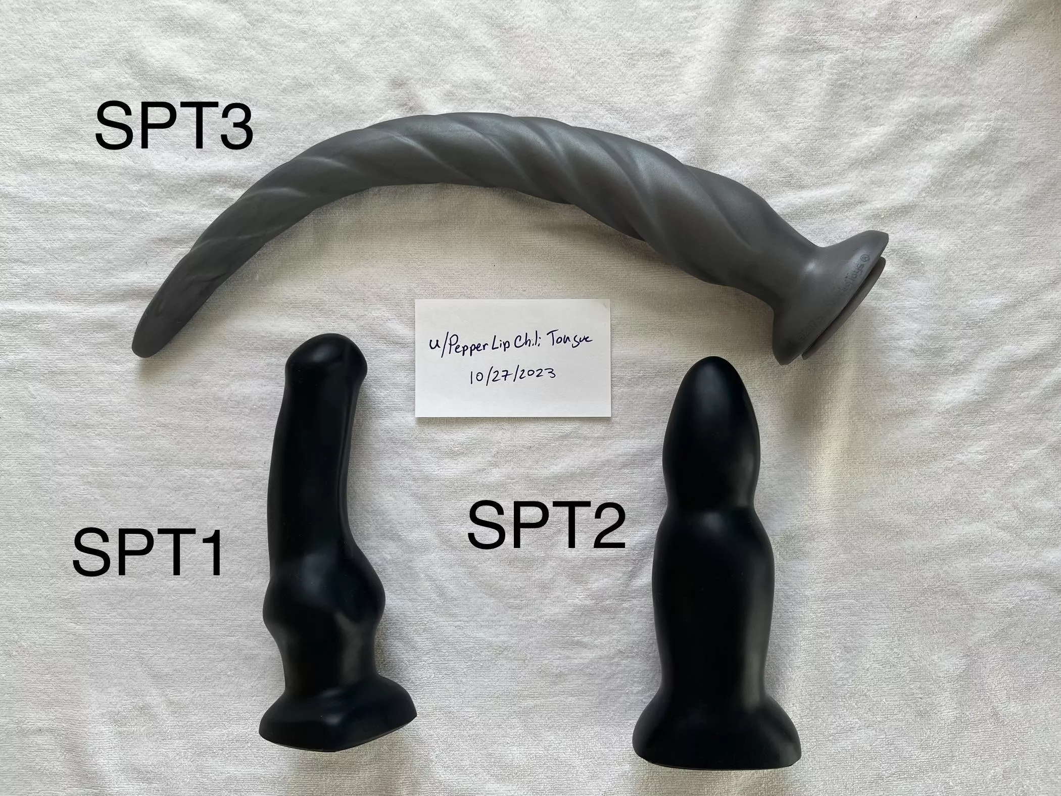 WTS Square Peg Toys (USA Free Shipping) posted by PepperLipChiliTongue