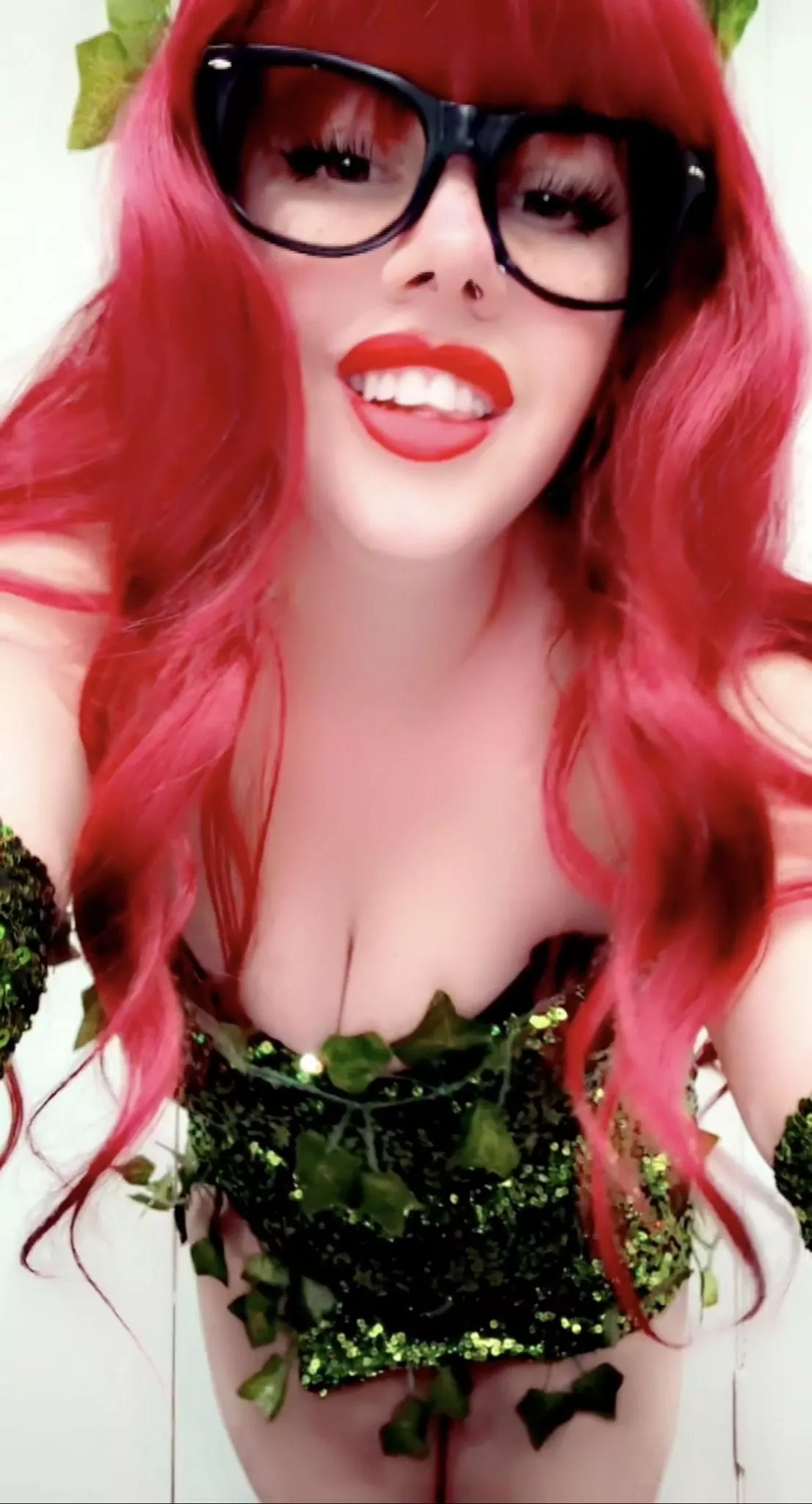 💥 Ask Me About My Specials! 🥵 She Didnt Make You Cum Today? Bet I Can 😏 Play With Me While Shes Next To You 😈 I’ll Give You The Attention You Need 💎 Fetish Friendly ⛓ I Can Make All Your Kinky Fantasies Cum True [DOM][VID][RATE][SEXT][ posted by GoddessCrystal2