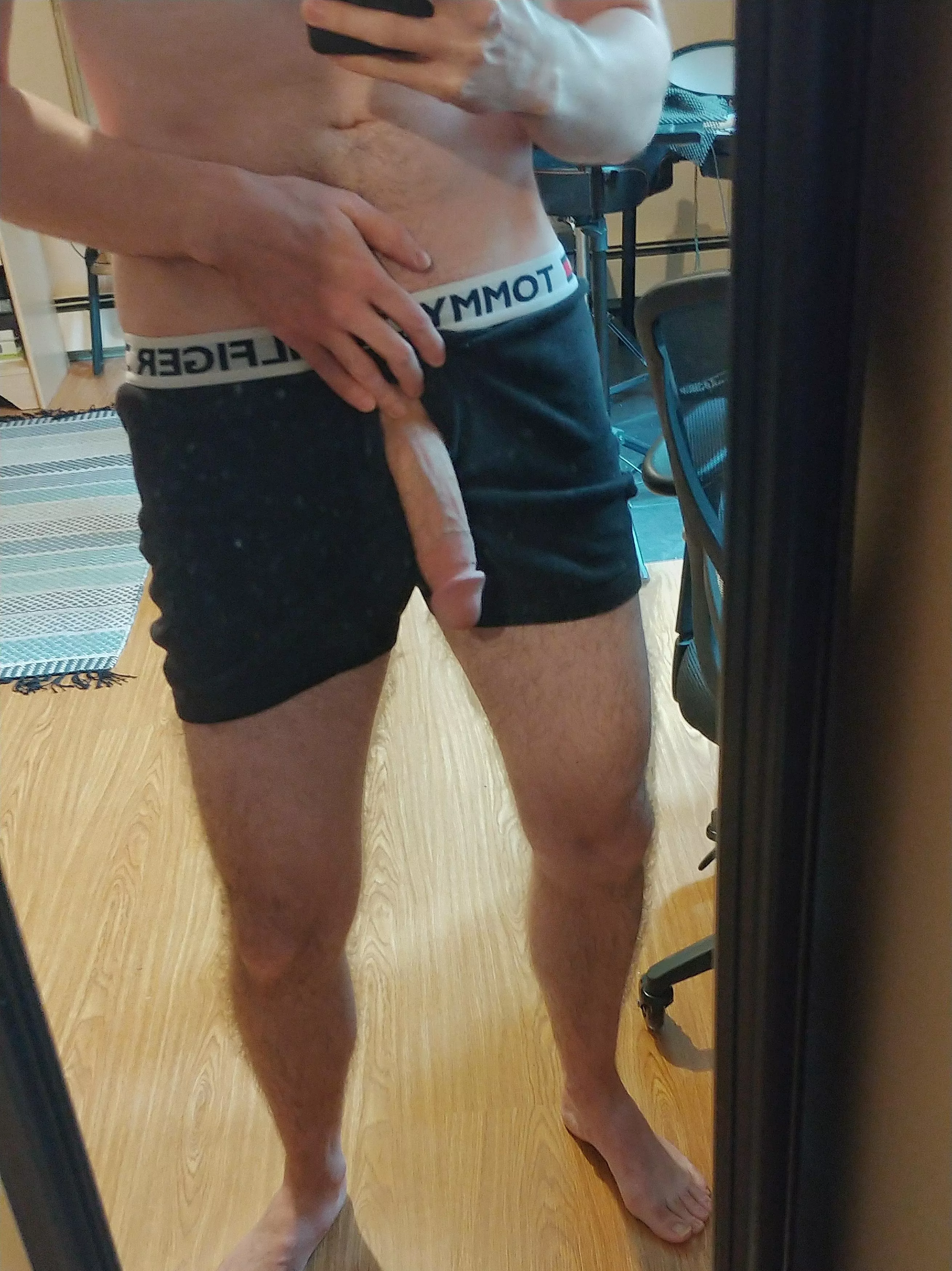 For the people who ask about what I look like soft 😉 posted by leaking11