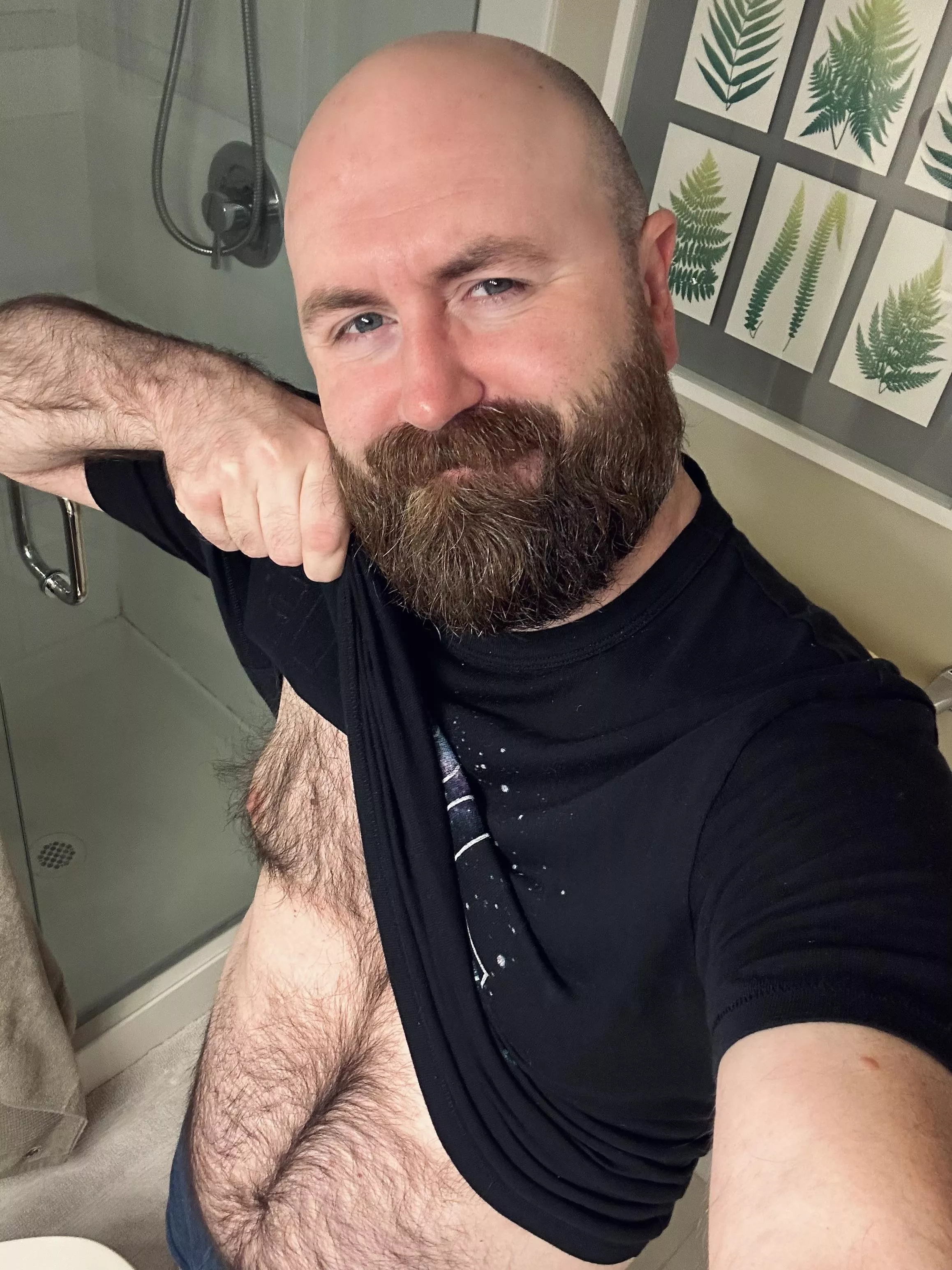 Frisky dad posted by bothwaysopenjaws