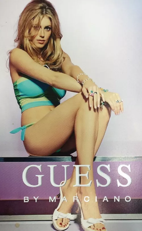 Guess who.. by Funsized_nsfw