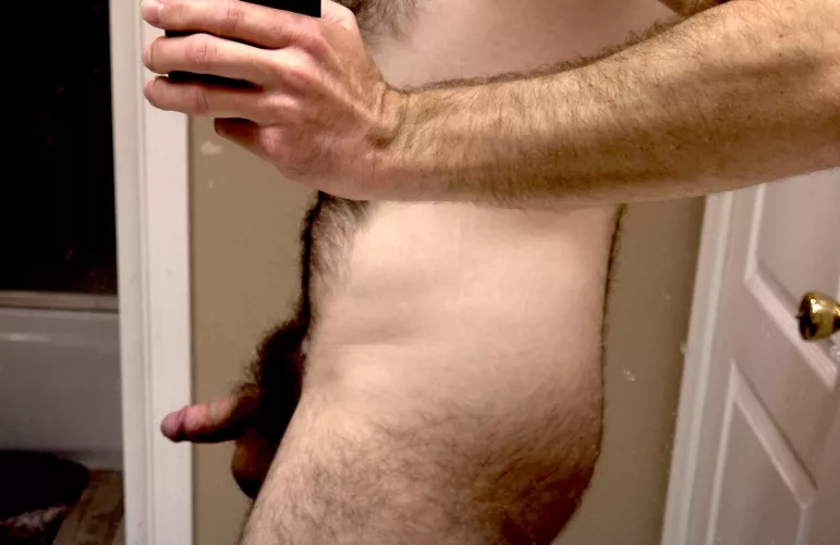 I love how much my bush pokes out… do you agree? by bushybush99