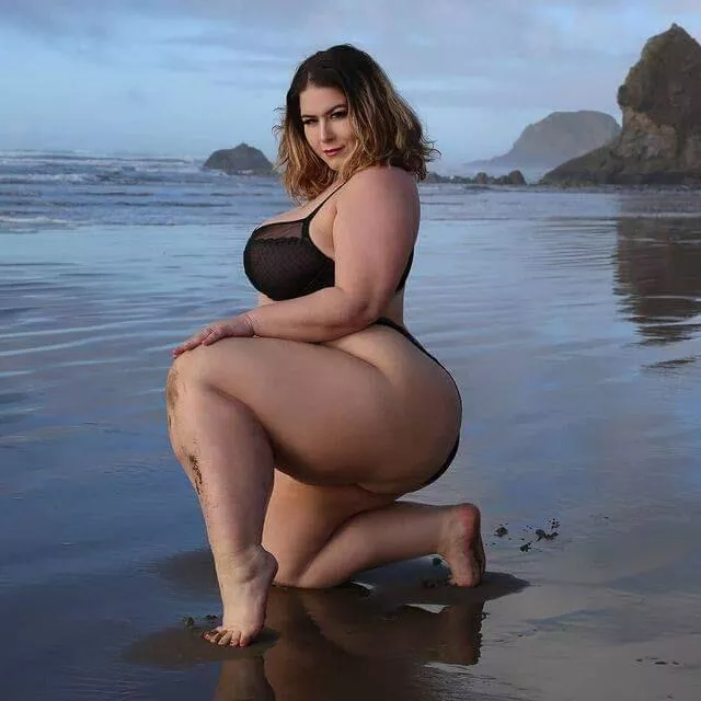 London Andrews posted by evenflow_2991