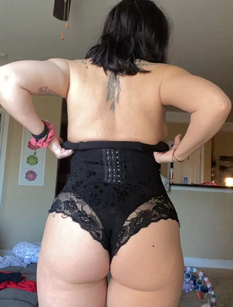 My ass eats my lingerie every time posted by bangbangreign21