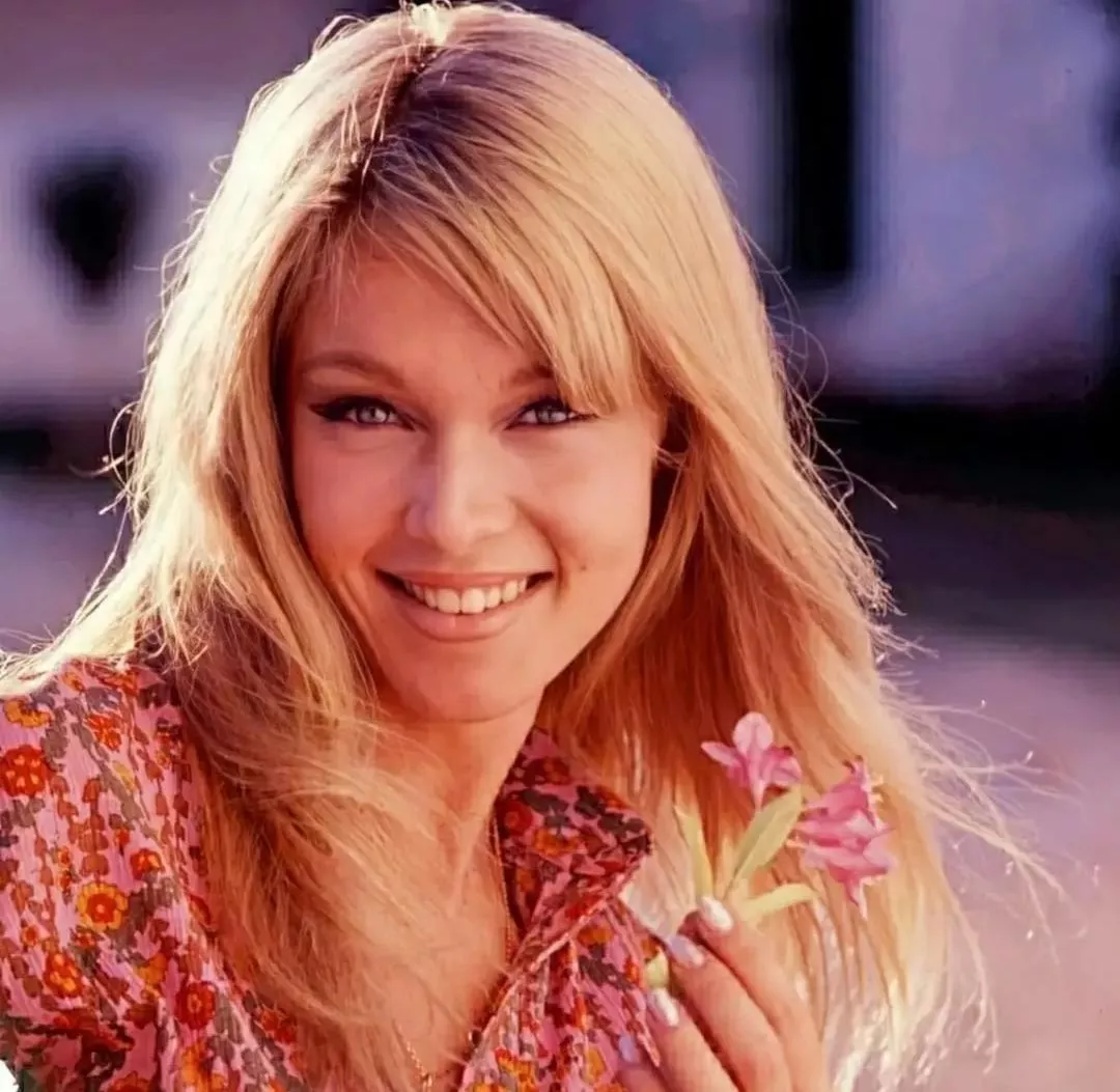 Spanish actress Pepa Flores posted by cliptemnestra