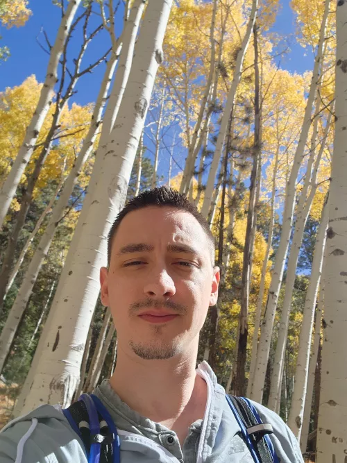 Survival/craft? Add me on steam 68154550 by Free-Wolverine2507