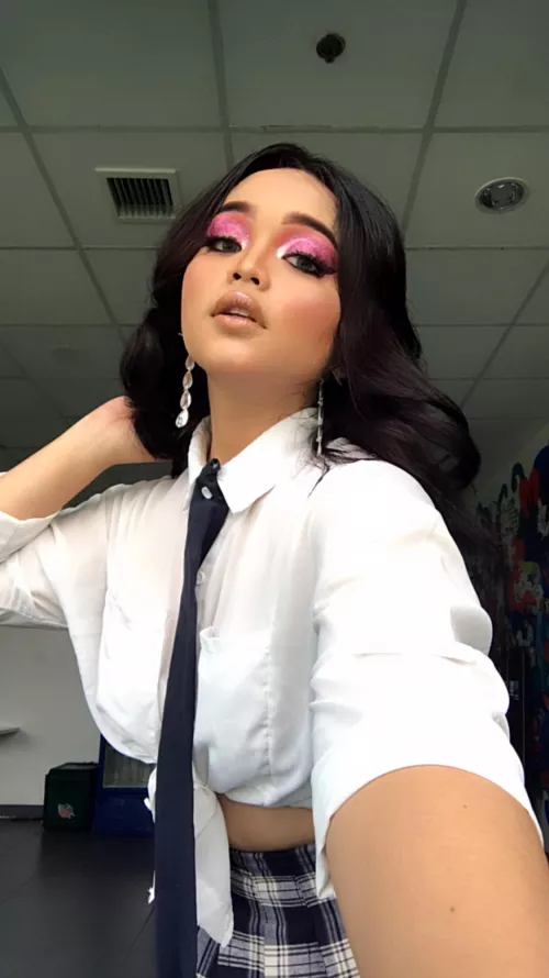 What will you do when you see me wearing this make up and school girl outfit on our first date? I’m not gonna wear some panties by the way ☺️ by Barbiegutzzz