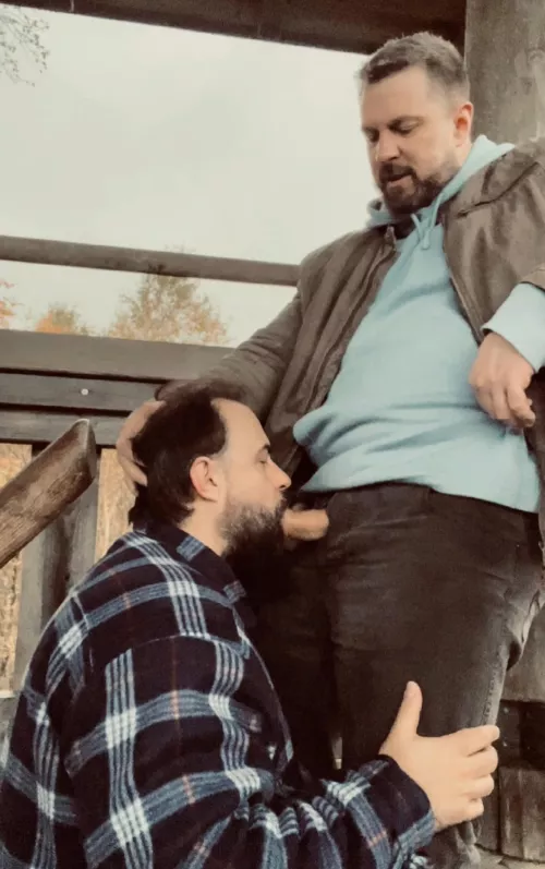 What’s your honest reaction when u see us doing this during a hike?. by Top_Handle2768