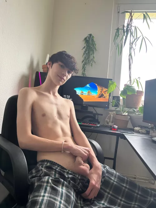 Would you still date me after I show you my surprise? 🙈 by OkagSpetch