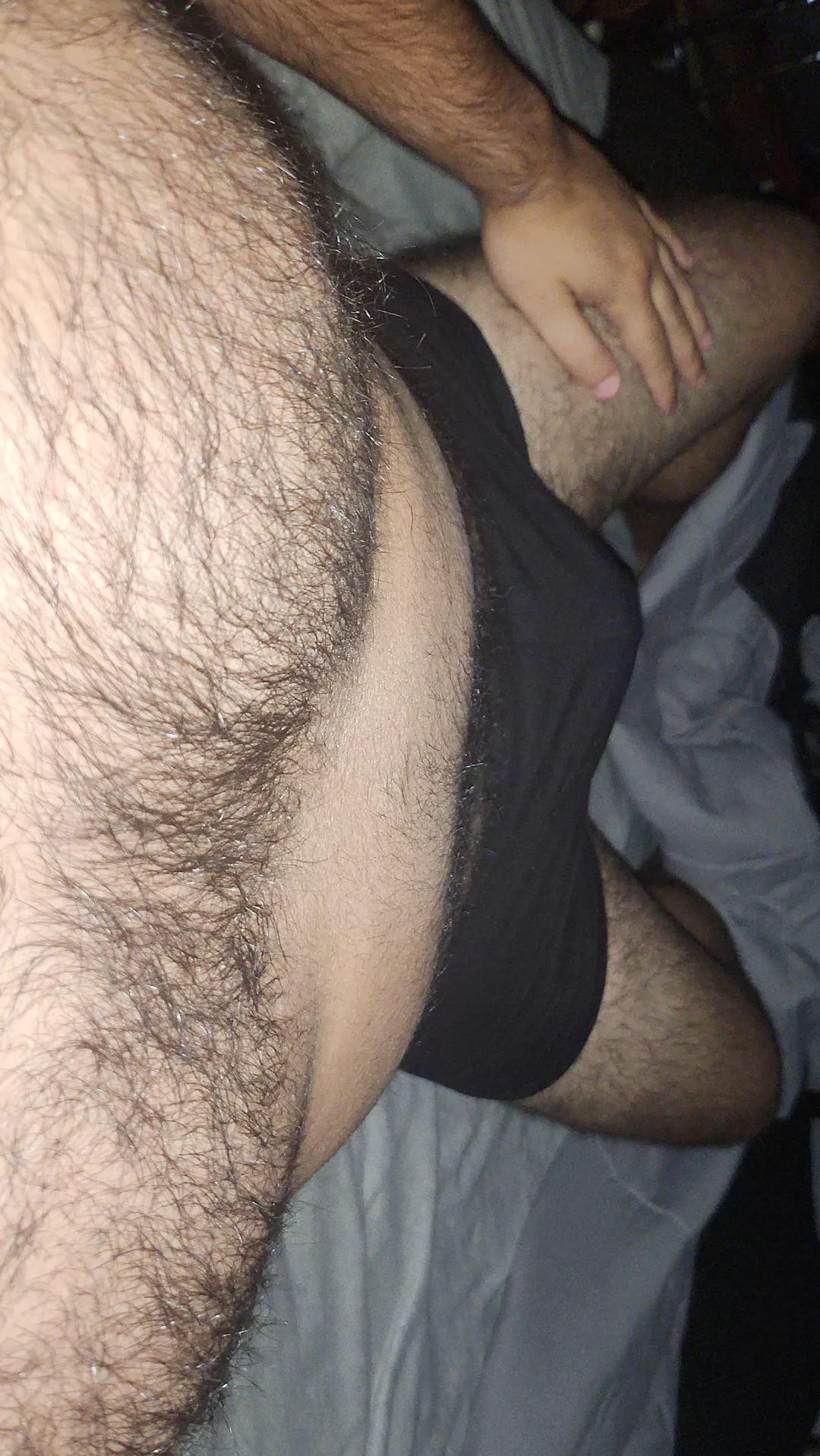 (26) Would I make u happy with the amount of hair posted by clive685578