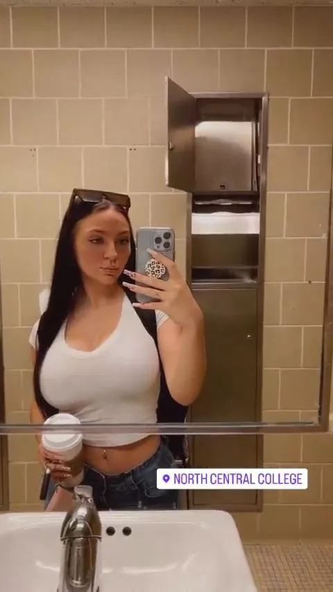 College girl posted by TheBookOfBoobaFett