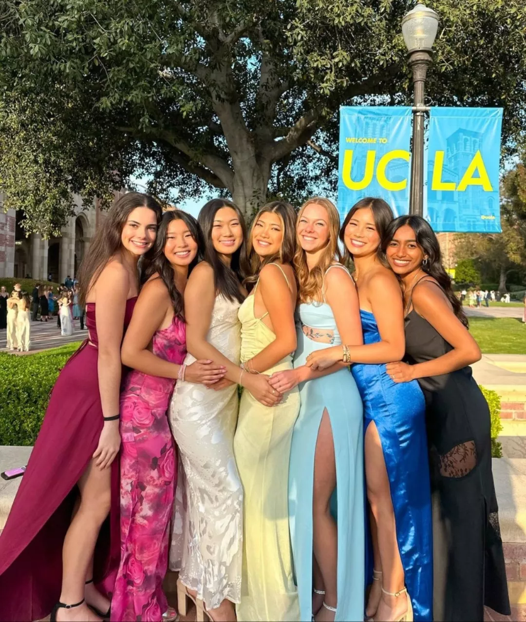 College hotties posted by angizni