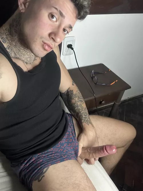 Do you like it? wanna see more? by AnteriorYottabit293