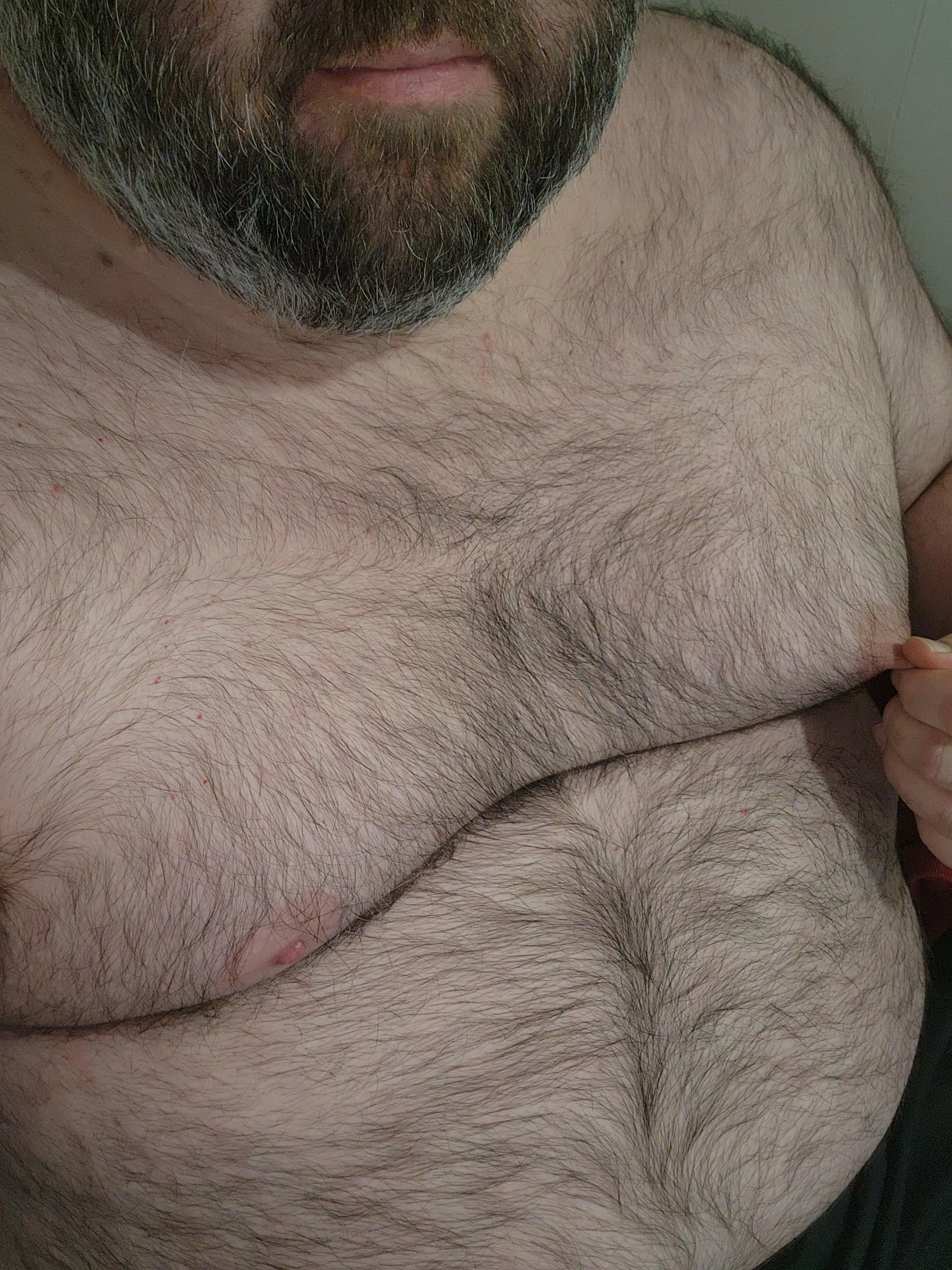 Does anyone else pull thier nipples at work? posted by CdnBiBear