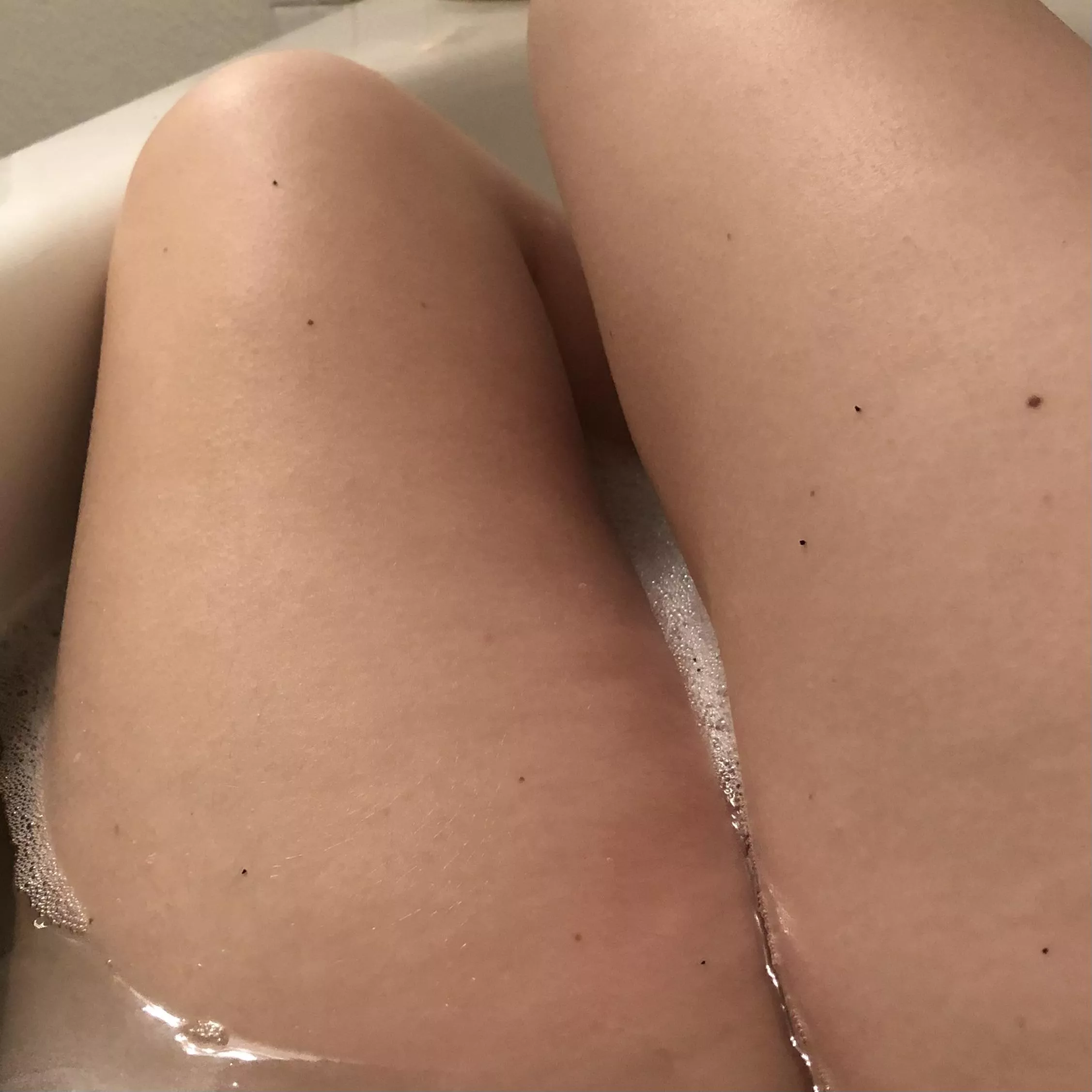 Freckles & Coffee Scrub 🥰 posted by scorpimami