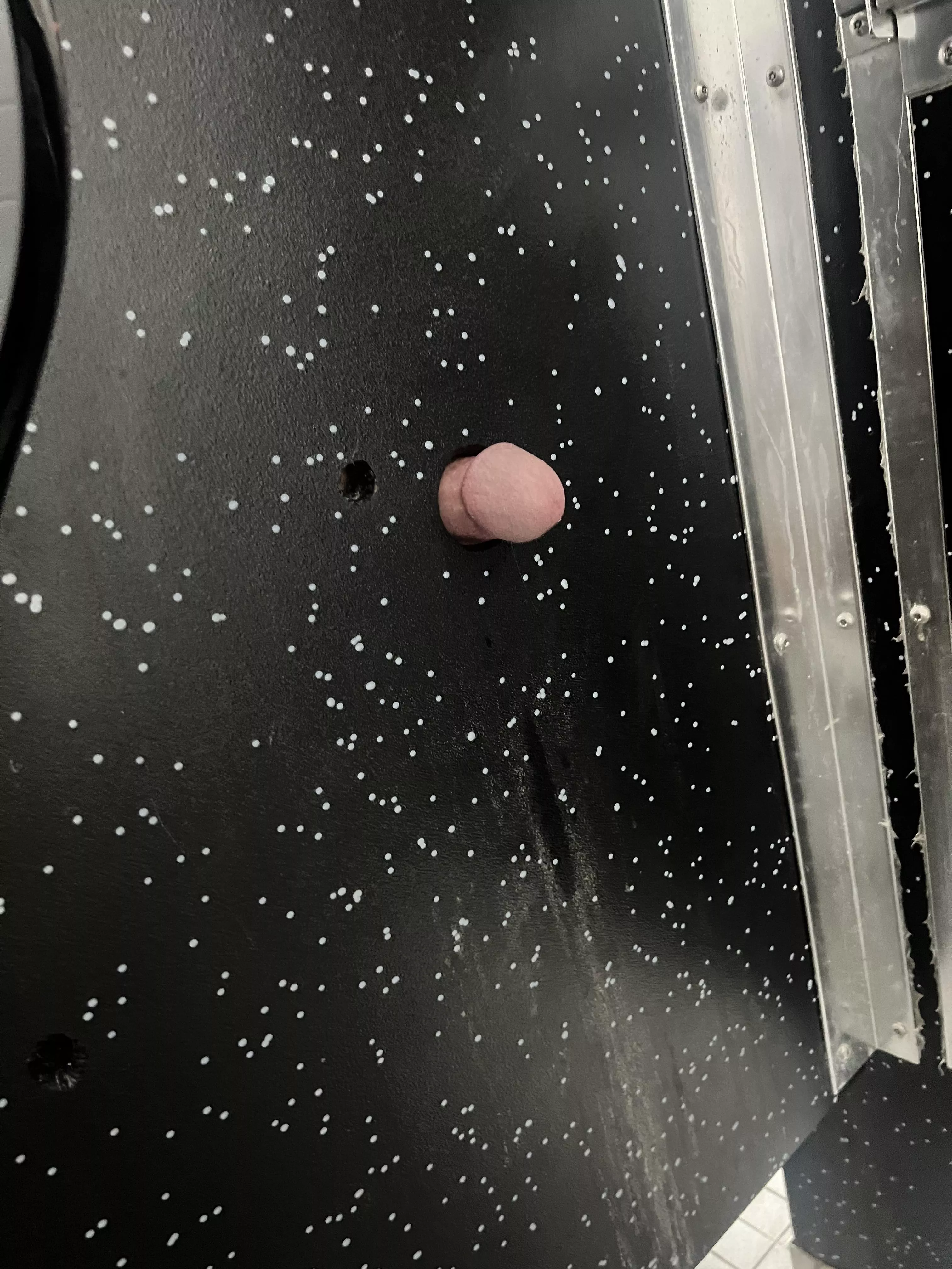 He was so big he couldn’t get anymore thru.. Had to meet him at my car to finish him off posted by lastavailablename28