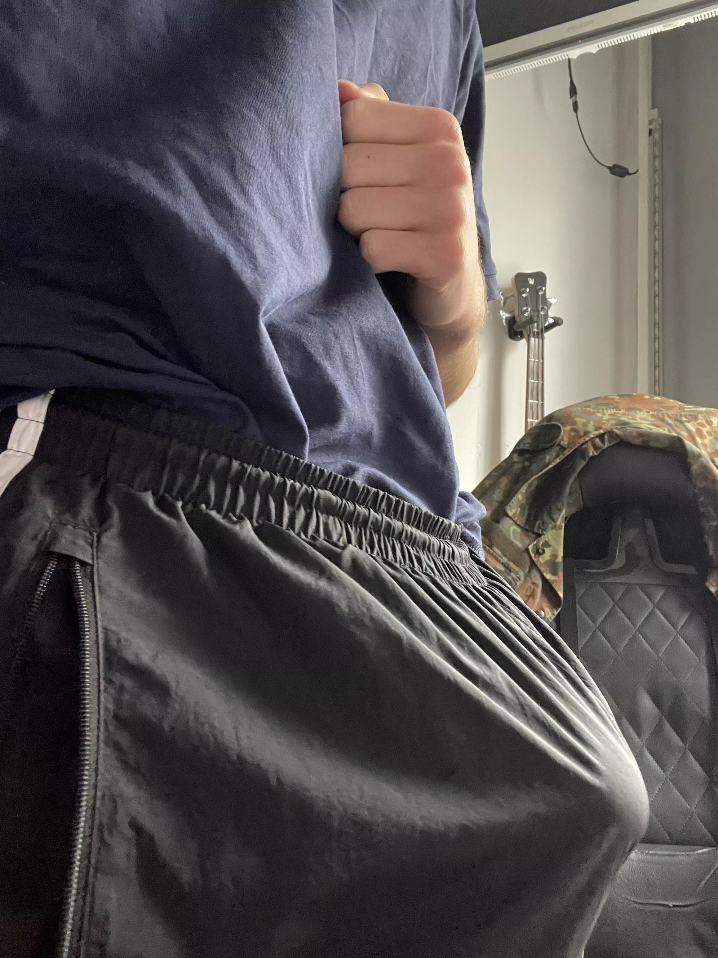 I don’t know why everyone stared today at school? M18 posted by Bleaching_vikingbwc