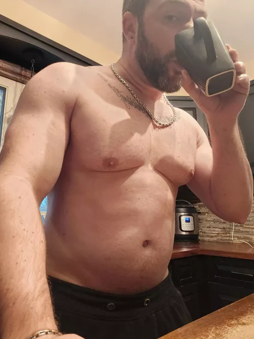 I guess I was a little bit of a hit yesterday?? Anyway, good morning! by Kaypzz