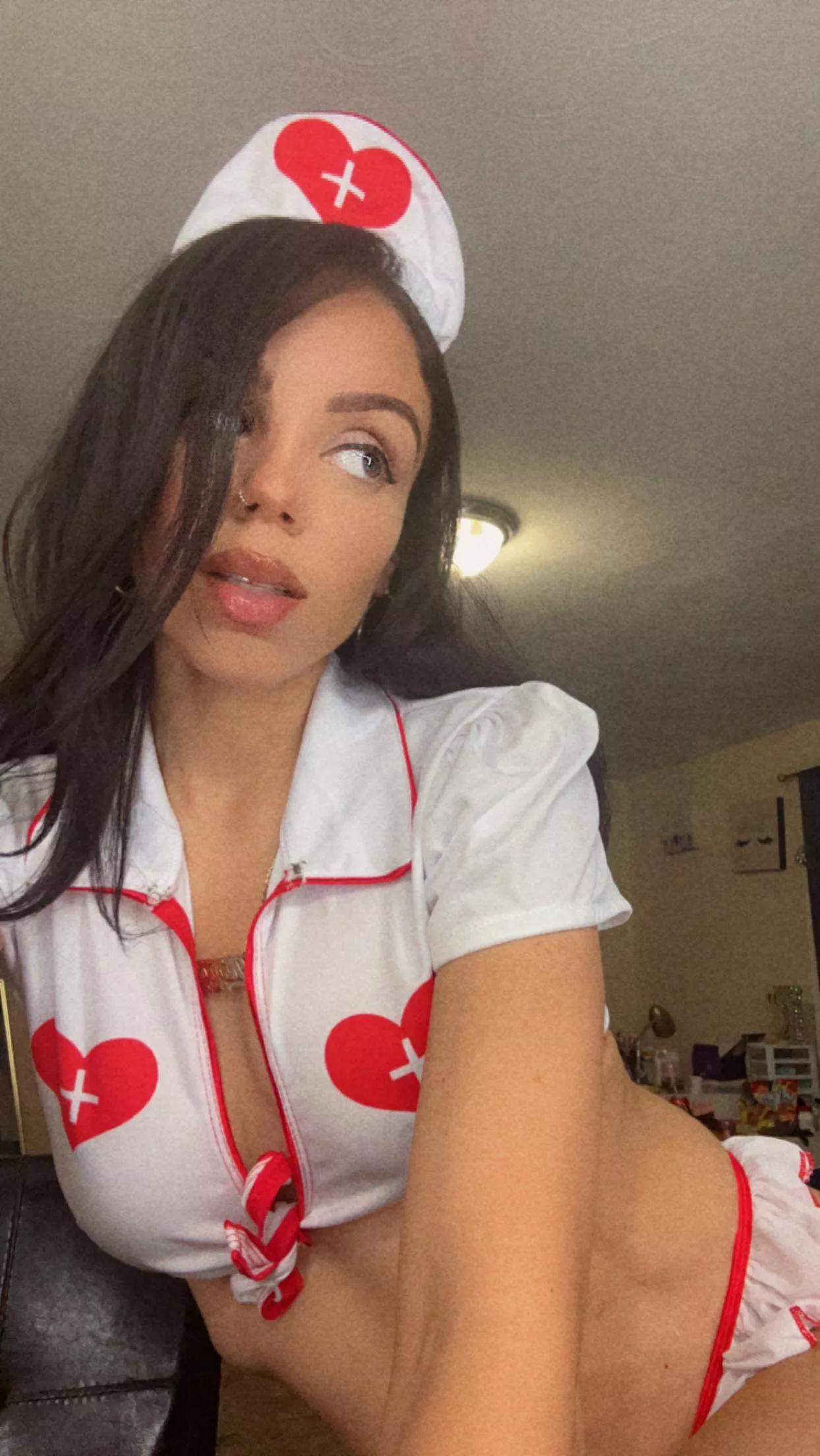 I'm here to take your temp🥵 posted by Tiny_Dinner_5748