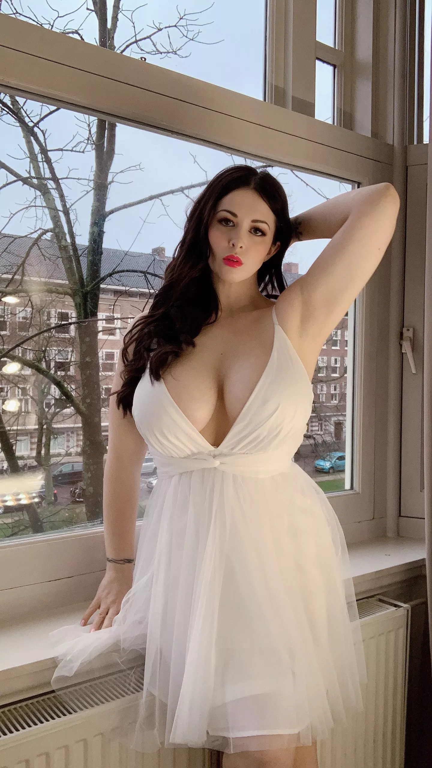 Larkin Love posted by Infinite_Oath