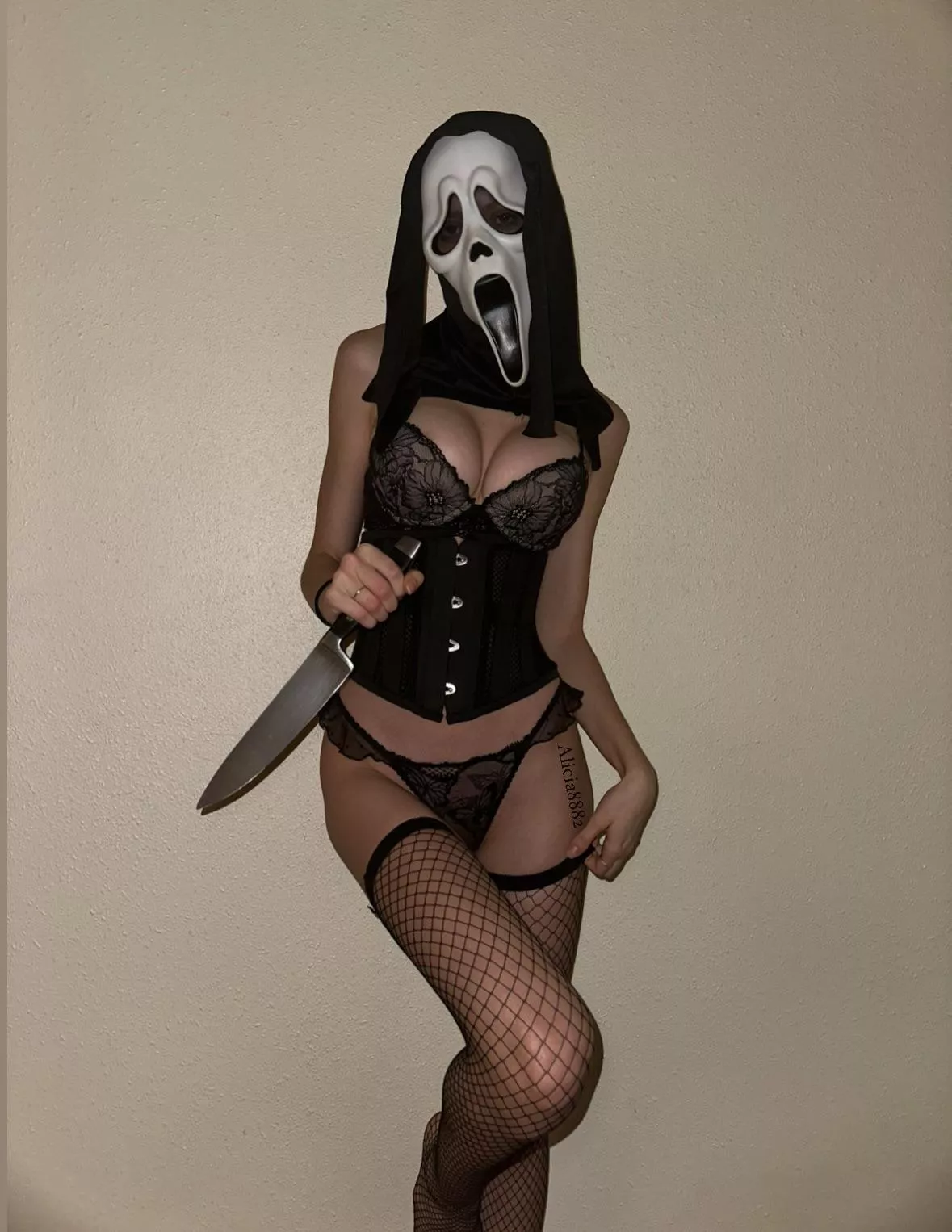 make me scream posted by Alicia8882