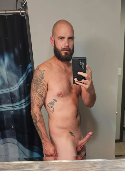 Meet me in the bedroom...😈 by Urnextdoorneighbors