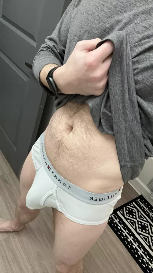 Mornin boys by Bromotexual