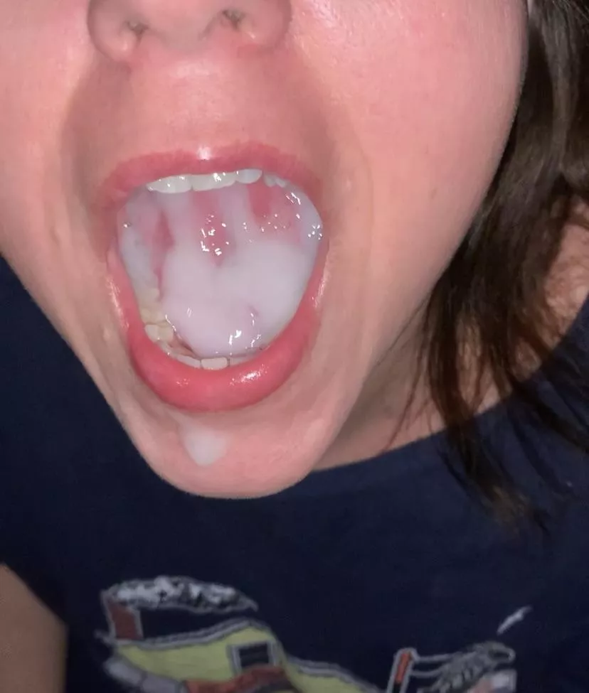 My hubby’s loads are challenging to swallow. He always cum so much and so thick. Had to take a selfie and show it off. Yumm 😍💦🤤 posted by Mr_big_loads