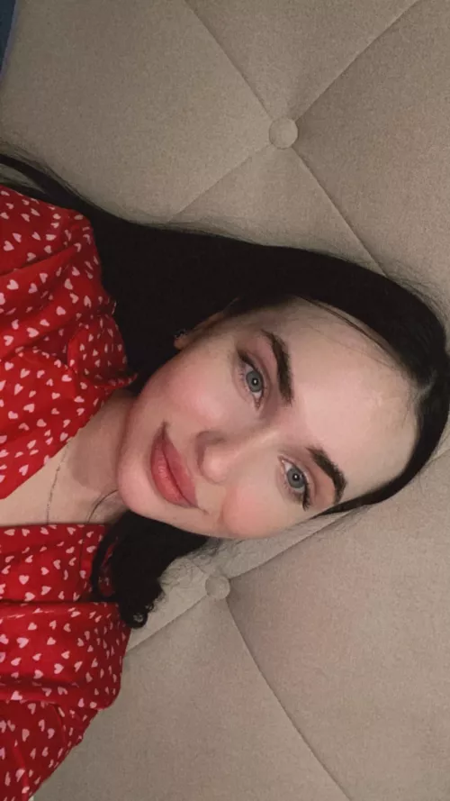 Take it easy on yourself this monday. by DelorseWentworth