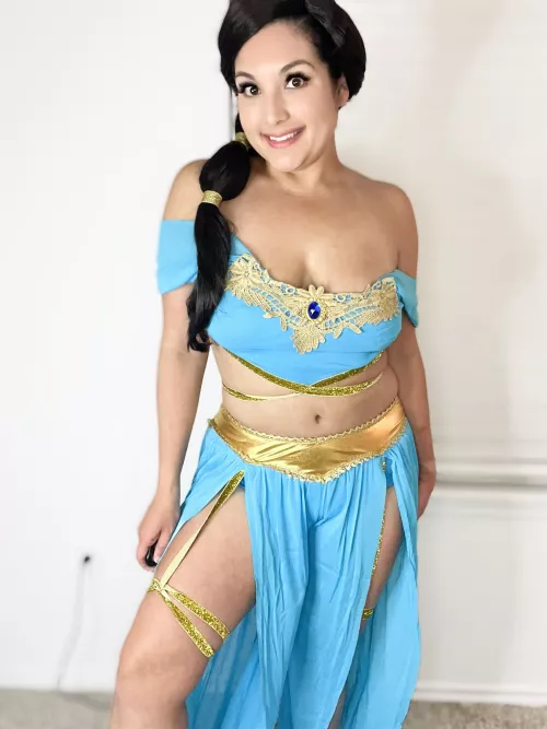 This milf was trying to pull off Jasmine this weekend. I still love to dress up. by sexxymilf1030